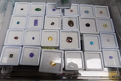Buy Now: Lot of 25 genuine gemstones