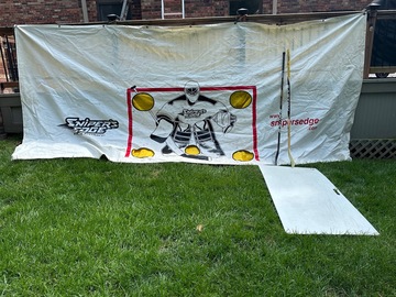 Renting out with online payment: Hockey Shooting Tarp and Pad