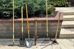 Renting out with online payment: Lawn Tool Package