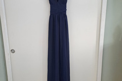 Myydään (Yksityinen): tumma sininen pitkä mekko