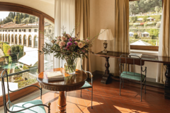 Suites For Rent: Limonaia Suite  |  Villa San Michele  |  Florence