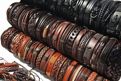 Buy Now: 200PCS-- Braided Leather Bracelets-- tons of styles $ 0.545 each