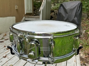 Selling with online payment: Circa 1968-69 Slingerland COB Sound King Krupa Snare