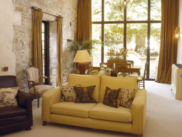 Suites For Rent: Provence Suite │ Le Manoir aux Quat'Saisons │ Oxfordshire