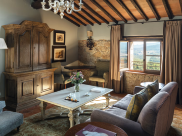Suites For Rent: Grandiosa Suite │ Castello di Casole │ Tuscany