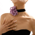 Comprar ahora: 40 Pcs Unique Fashion Rose Design Women's Necklace