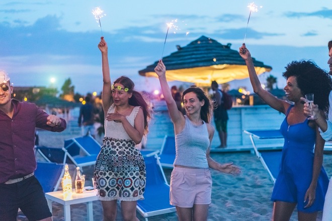 Serapo beach party!
