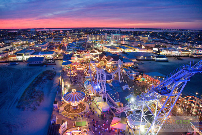 Wildwood Crest NJ, Great Parking. One Block From Beach. 