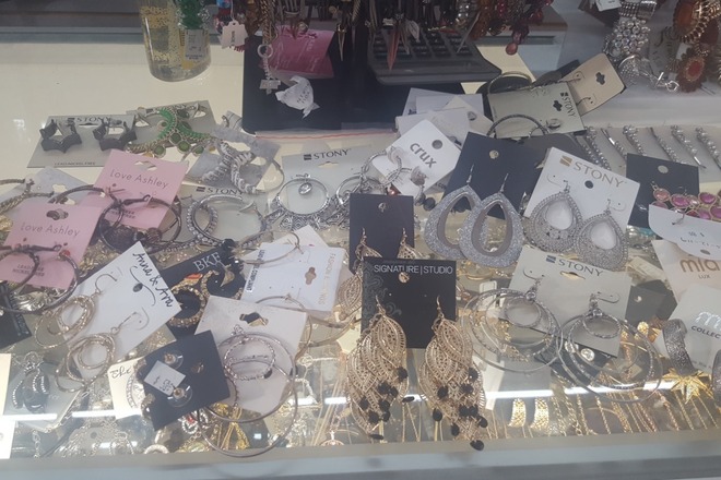 50 Pair All Designer & Name Brand Earrings and more styles
