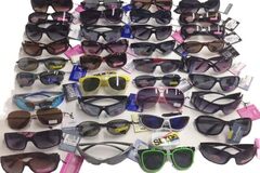 Buy Now: 50 Pairs  Fashion Desinger Sunglasses,Assorted Styles