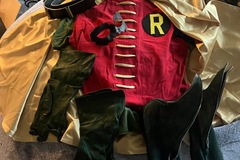Selling with online payment: Authentic Batman’s Robin