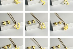 Comprar ahora: 130PCS -- Alphabet Jewelry Set -- Tons of Styles $1.11 per item