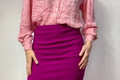 Selling: *HOT* Pink Pencil Skirt