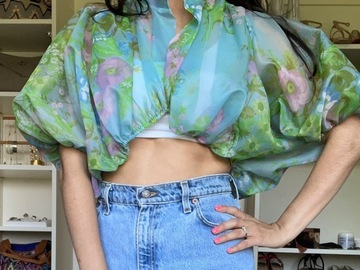 Selling: Floral Cloud Cropped Top