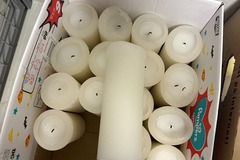 Myydään (Yksityinen): Paljon kynttilöitä