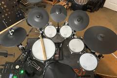 Selling with online payment: Roland V-Drum Kit (Complete)