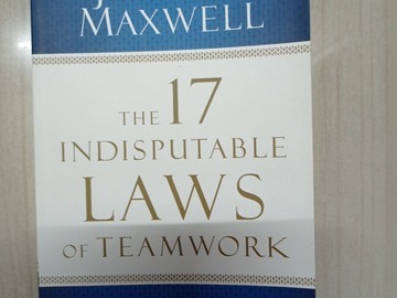 Books: The 17 indisputable laws of teamwork 