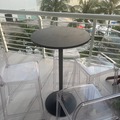 Renting out without online payment: Bar Table & Stools
