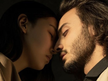 Selling: CHEMISTRY WITH LOVE INTEREST? 