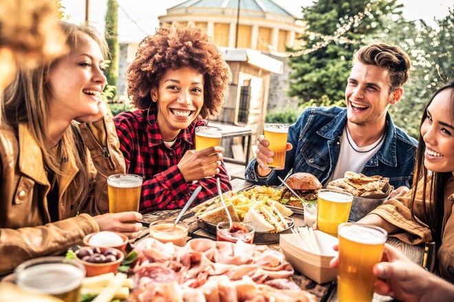 "Cena Toscana: Gusta l'Autentica Italia a Tavola!"