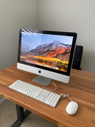 21.5” Fully Functional Refurbished Apple iMac Core 2 Duo 2.4GHz. 
