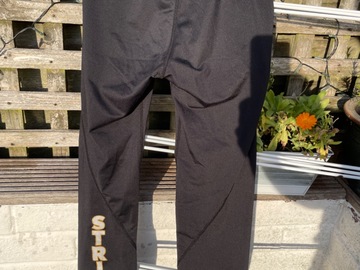 Selling With Online Payment: Dorothy Stringer PE leggings size 24-26” waist