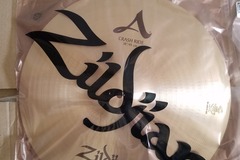 Selling with online payment: ZILDJIAN AVEDIS 18 INCH CRASH/RIDE