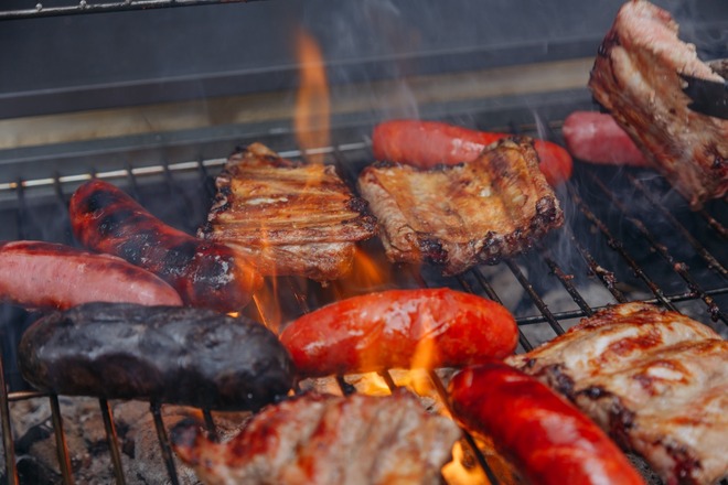 Experiencia de Asado en nuestra Finca con Cabañas y Piscinas 