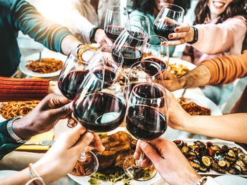 Reserve your space: Experiencia de Asado en nuestra Finca con Cabañas y Piscinas 