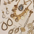 Buy Now: 40 Mix Lot Different Name Brands of Jewelry.