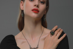 Comprar ahora: 50sets Halloween Necklace Earrings Ring Vintage Emerald Set