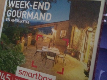 Vente: Coffret Smartbox "Week-end gourmand en amoureux" (89,90€) 