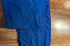 Winter sports: Blue legging base layer 