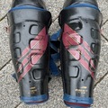 Verkaufen mit Online-Zahlungen: Bauer Supreme Schienbeinschoner 16“ 41cm 