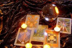Selling: Thursday Special - Full Love Reading Tarot & Crystal Ball 