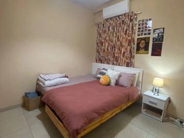 Rooms for rent: A Room to rent in 2 bedroom apartment