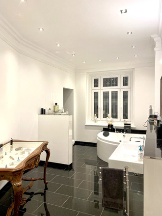 Luxusvilla 4 Wohnungen 600qm Wfl. Marienbad Tschechien 2500qm Gru