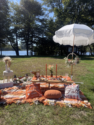 Picnic Up to 4 Guests (1 Table)