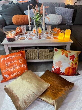 Picnic Up to 4 Guests (1 Table)