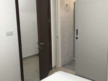 Rooms for rent: Brand new Double bedroom with en-suite in San Gwan Lidl area 