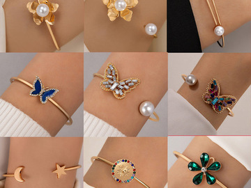 Bulk Lots: 100pcs petal pearl open bracelet