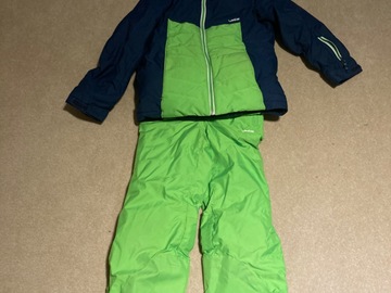 Winter sports: Boys Wedze aged 8 ski jacket and salopettes bundle