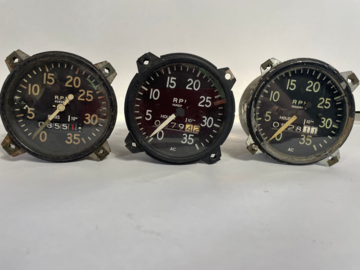 Airplane Parts : Aircraft Tachometer Gauge Meter Lot Of Three