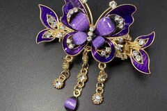 Buy Now: 50 Pcs Elegant Women's Colorful Butterfly Tassel Clip