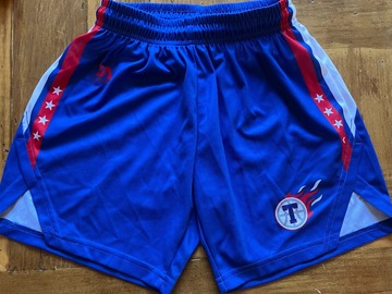 Selling with online payment: Titans Shorts