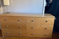Individual Seller: Chest of drawers 