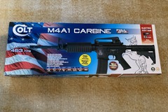 Selling: COLT M4A1 carbine FULL METAL (453 FPS/138 m/s) + 2 magazines