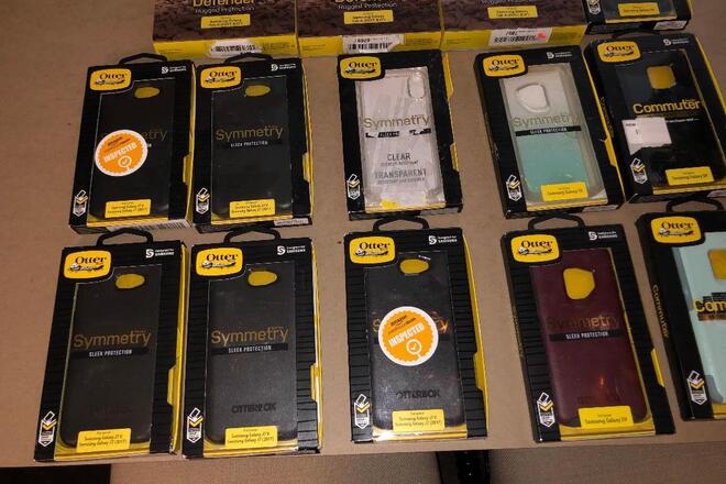 15 Otterboxes - NEW