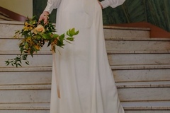 Myydään (Yksityinen): Valkoinen Bridal hääpuku ja -pusero