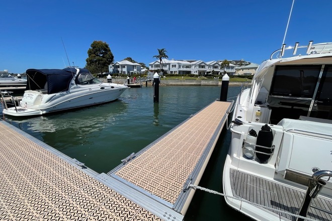 Awesome BERTH in CABARITA long 